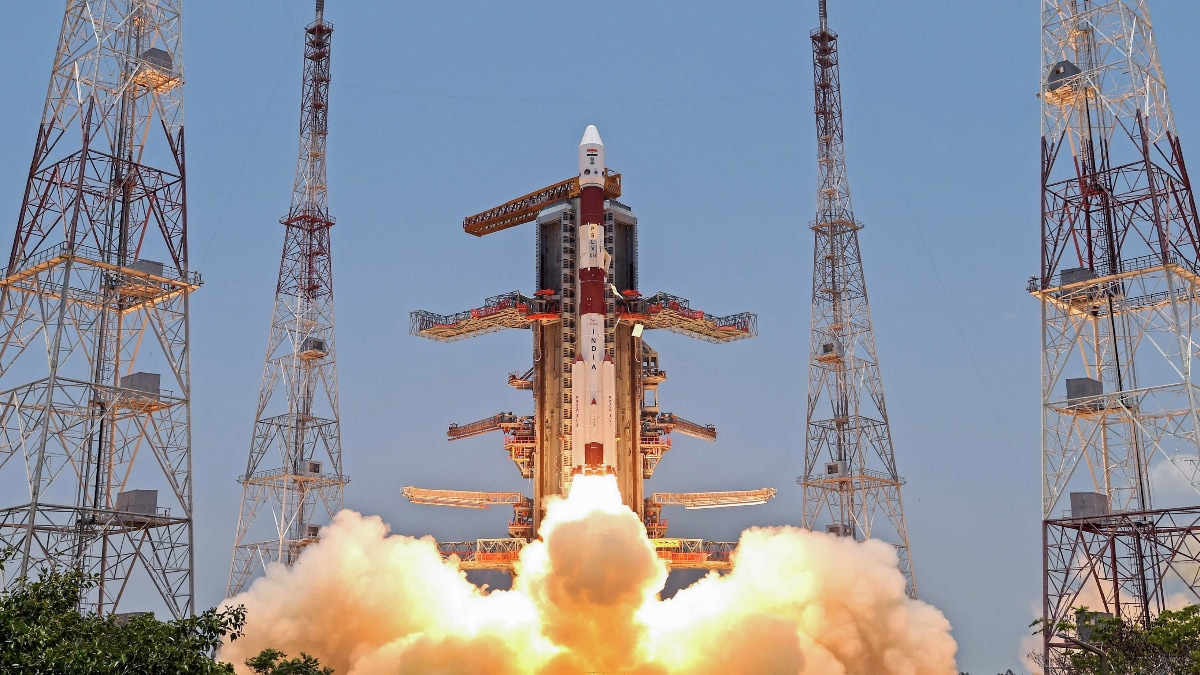 ISRO’s Aditya L1 Solar Mission Begins Studying Solar Wind, Collects Data on Energetic Particles