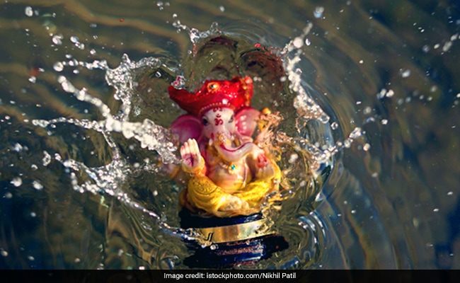 “Be Careful Of Sting Rays, Jellyfish During Ganesh Festival”: Mumbai Civic Body