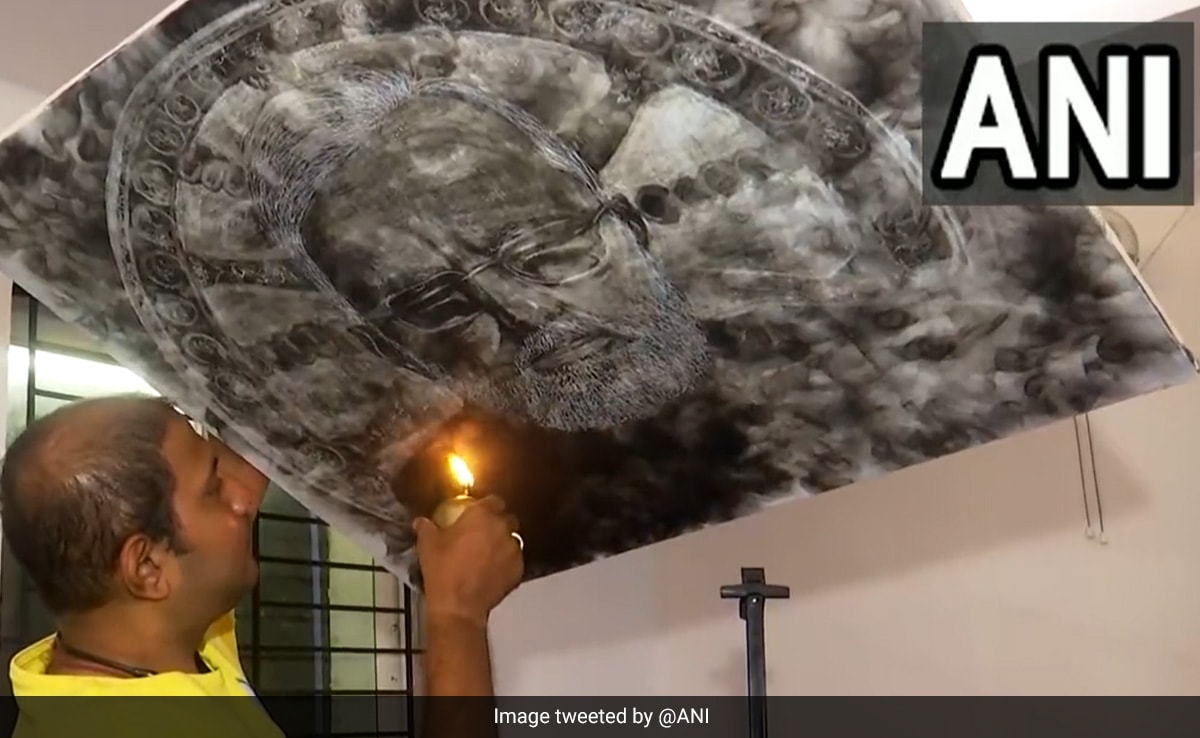 Watch: On PM Modi’s 73rd Birthday, Odisha Artist’s Tribute Using Smoke