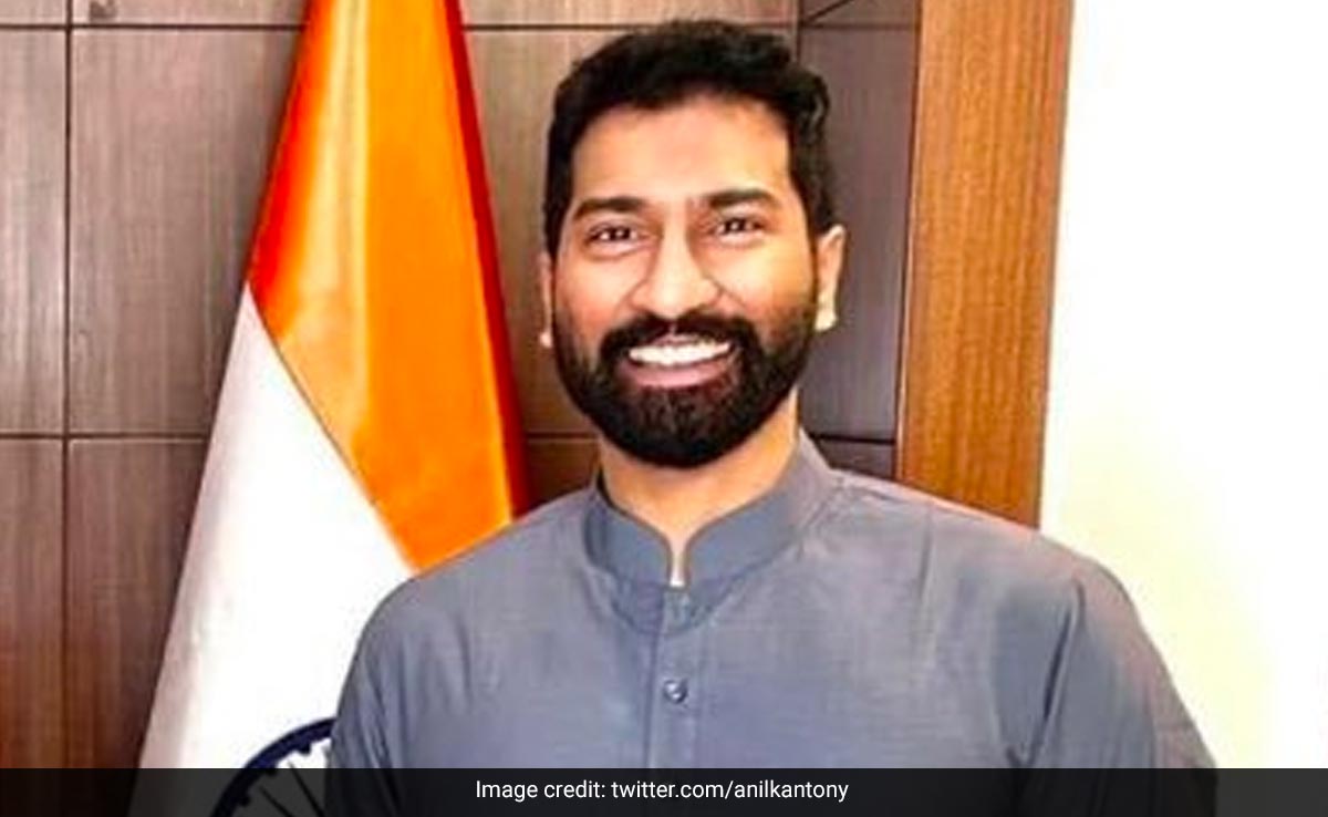 “Got A Call From PM’s Office”: Congress Leader’s Wife On Son Joining BJP